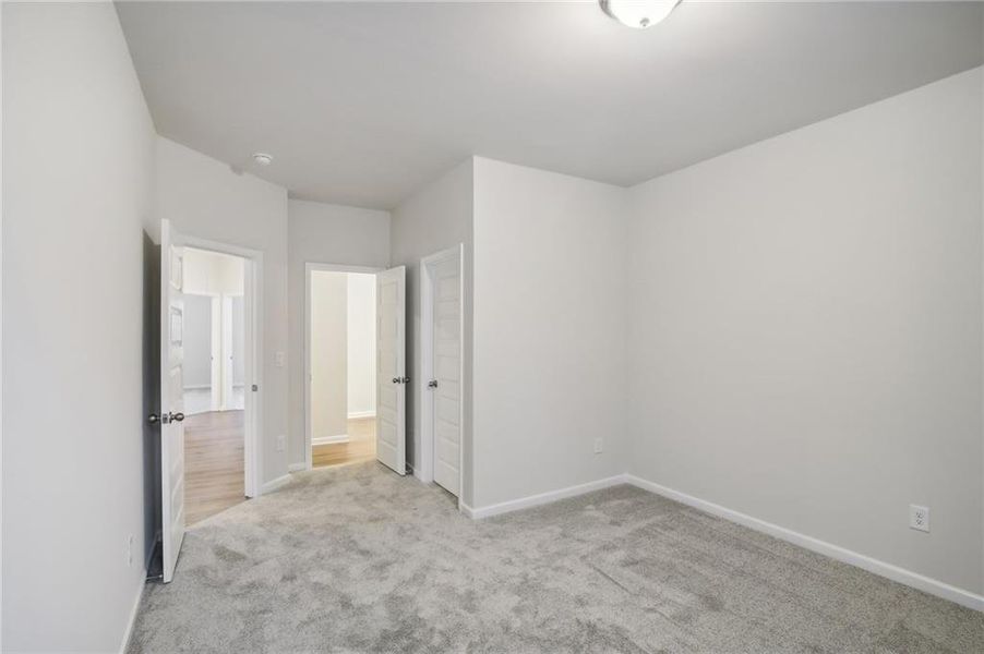 Spacious, unfurnished interior of a new home in Pinecrest Ridge, Dacula (Image 40). Spacious, unfurnished interior of a new home in Pinecrest Ridge, Dacula (Image 40).