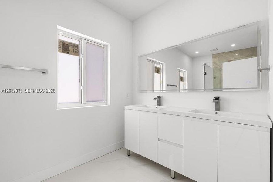 Furnished interior view inside a new home in , Big Pine Key (Image 6).