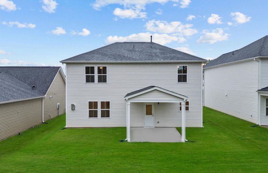 Exterior details and patio area of a home in Briarwood Reserve, Spartanburg (Image 4).
