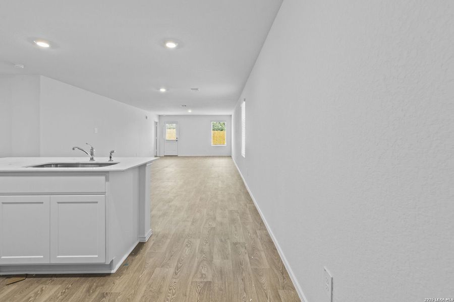 Spacious, unfurnished interior of a new home in Hickory Ridge, Elmendorf (Image 22). Spacious, unfurnished interior of a new home in Hickory Ridge, Elmendorf (Image 22).