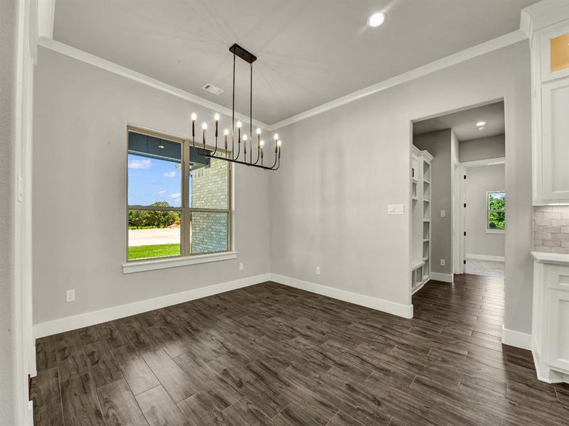 Spacious, unfurnished interior of a new home in , Weatherford (Image 31).