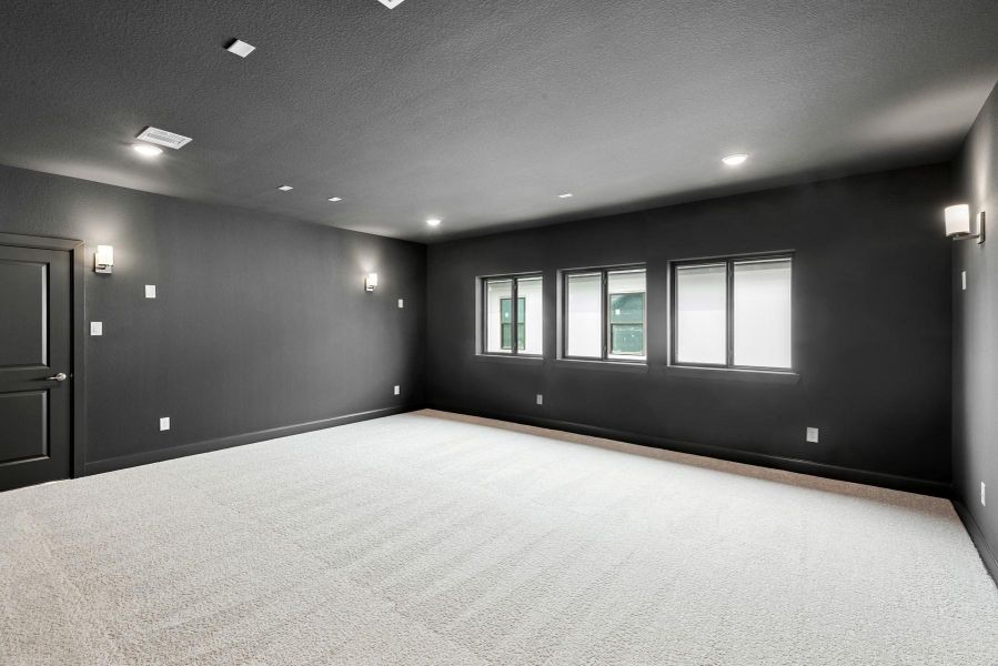 Spacious, unfurnished interior of a new home in Jordan Ranch 70' Homesites, Fulshear (Image 13). Spacious, unfurnished interior of a new home in Jordan Ranch 70' Homesites, Fulshear (Image 13).