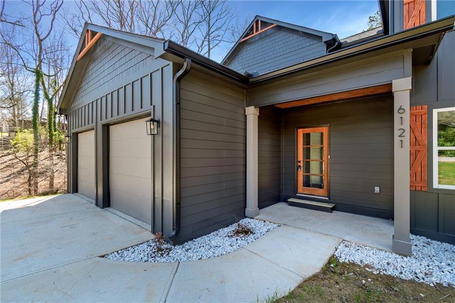 Exterior details and patio area of a home in , Gainesville (Image 24).