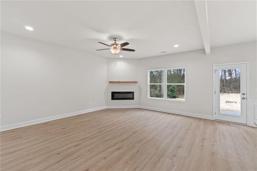 Spacious, unfurnished interior of a new home in , Commerce (Image 13).
