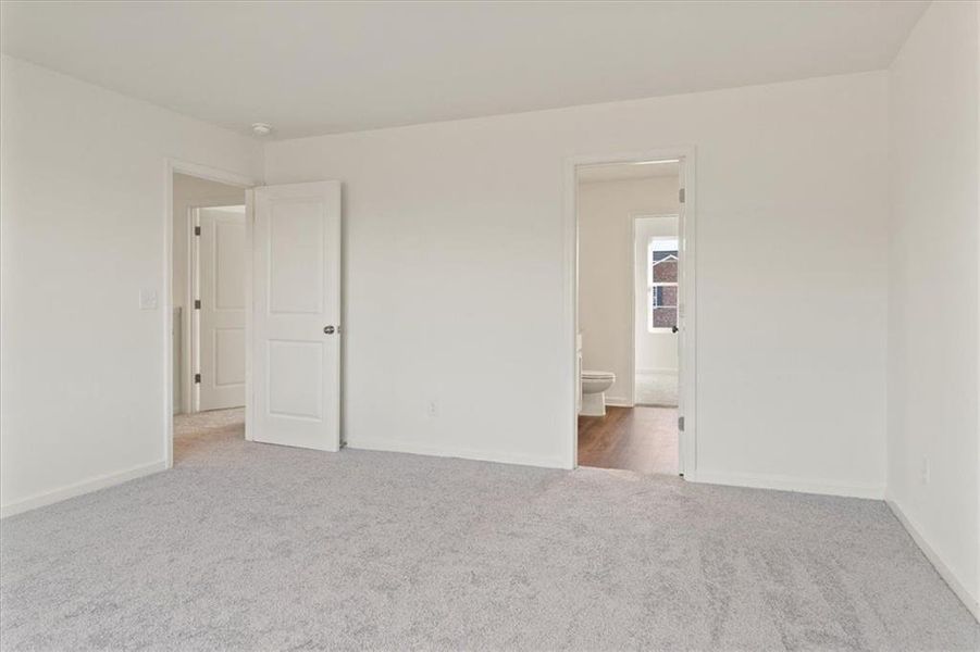 Spacious, unfurnished interior of a new home in The Ridge at Twin Rivers, Covington (Image 12). Spacious, unfurnished interior of a new home in The Ridge at Twin Rivers, Covington (Image 12).