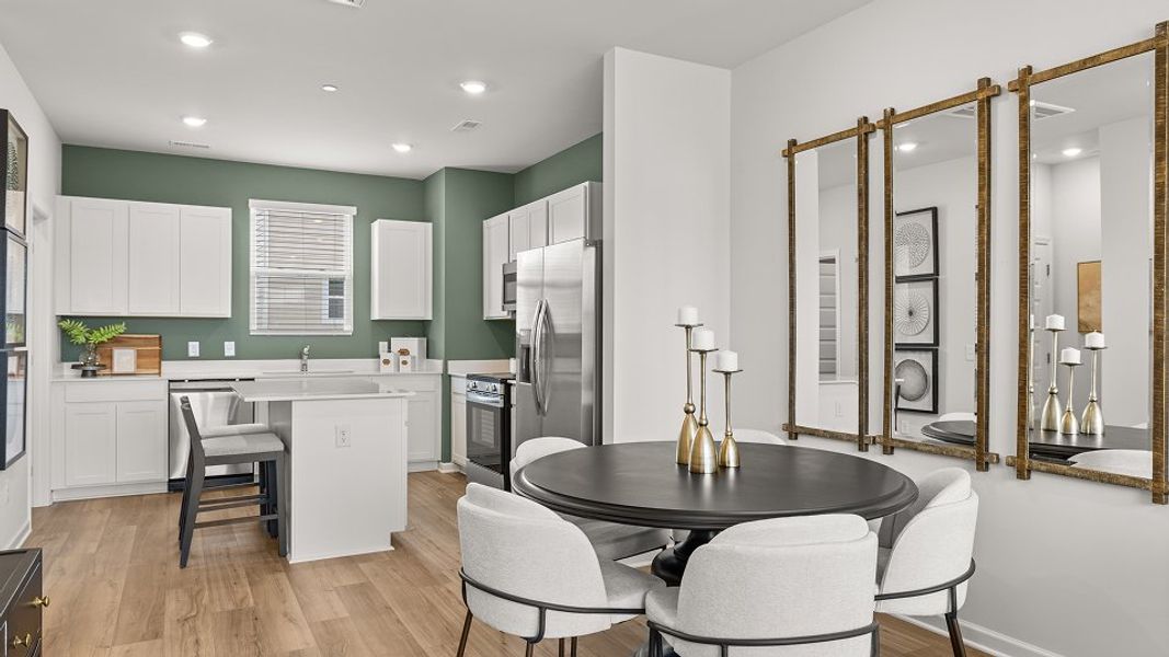 1415 Belle Kitchen 1of8 F2