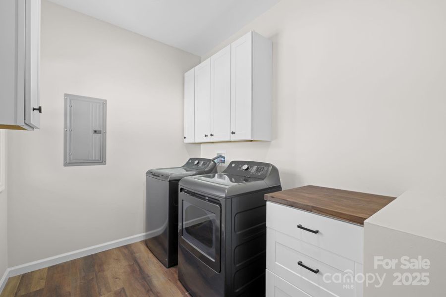 Furnished interior view inside a new home in , Bryson City (Image 15).