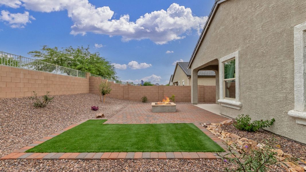 Exterior details and patio area of a home in Hanson Ridge, Vail (Image 21).