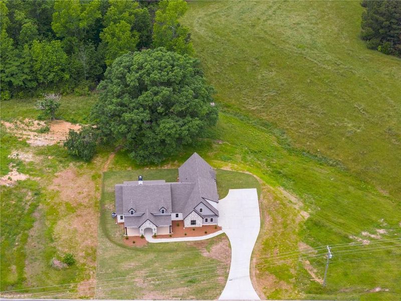 Image 44 of a home in The Meadows at Lake Circle.
