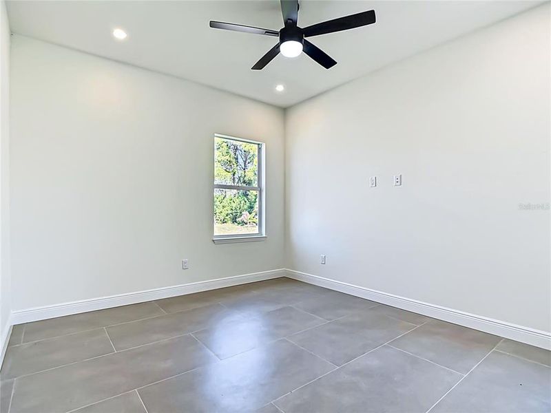Spacious, unfurnished interior of a new home in , Lehigh Acres (Image 55).