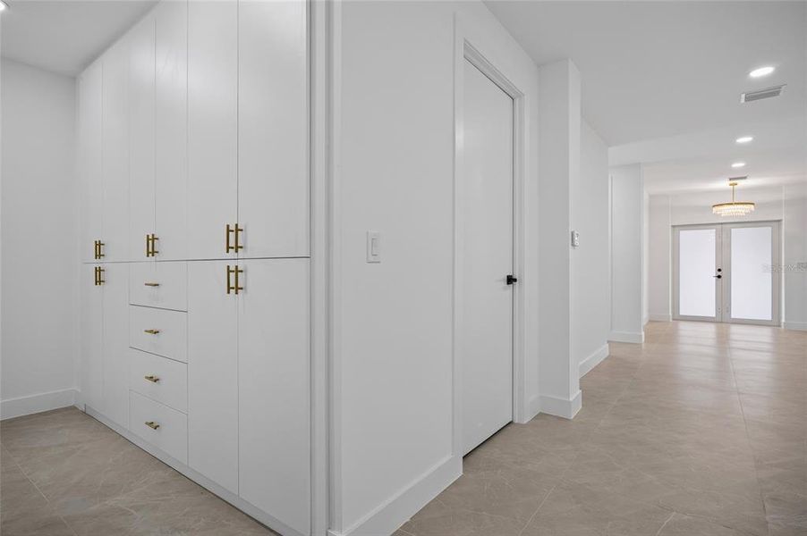 Spacious, unfurnished interior of a new home in , Port Charlotte (Image 16). Spacious, unfurnished interior of a new home in , Port Charlotte (Image 16).