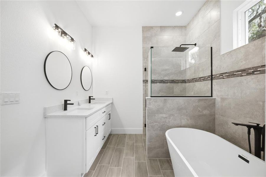 Furnished interior view inside a new home in , Ocala (Image 14).