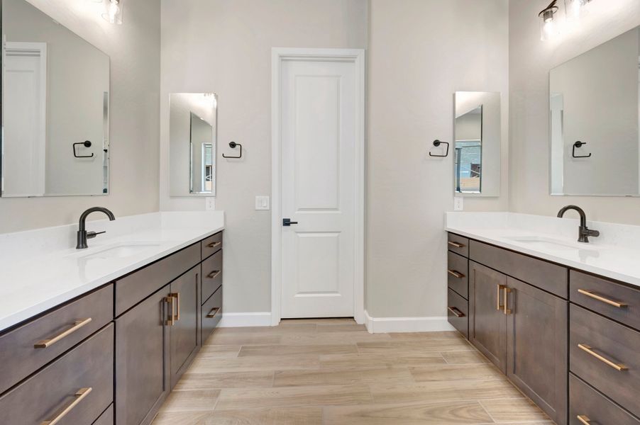 Owner's Bath Owner's Bath