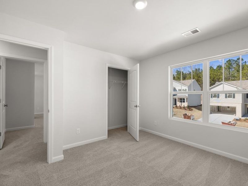 Spacious, unfurnished interior of a new home in Pointe Park, Union City (Image 22).