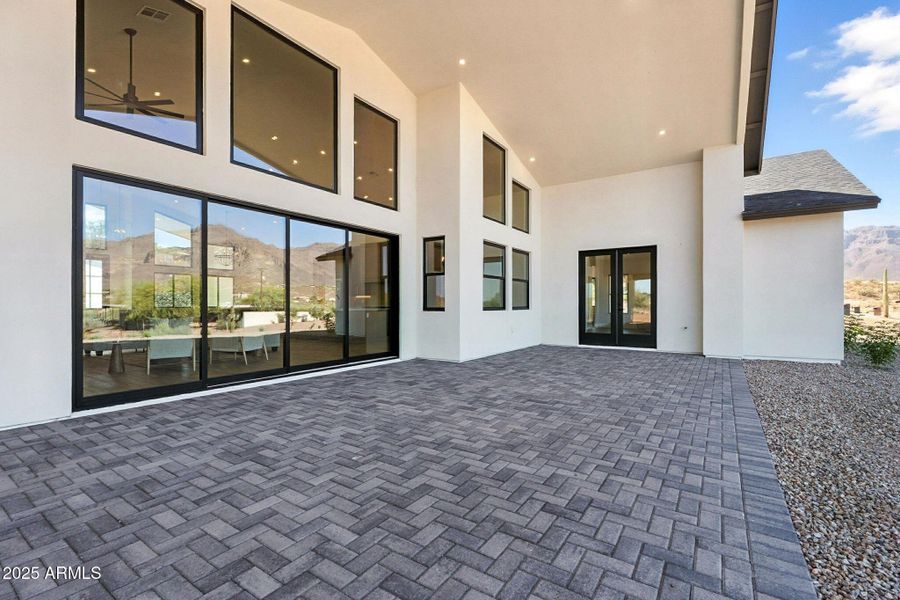 110-web-or-mls-South Veronica-110