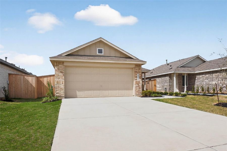 Front exterior of a new home in Anniston, Katy, TX, highlighting curb appeal (Image 2).