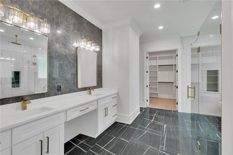 Furnished interior view inside a new home in , Grayson (Image 39).