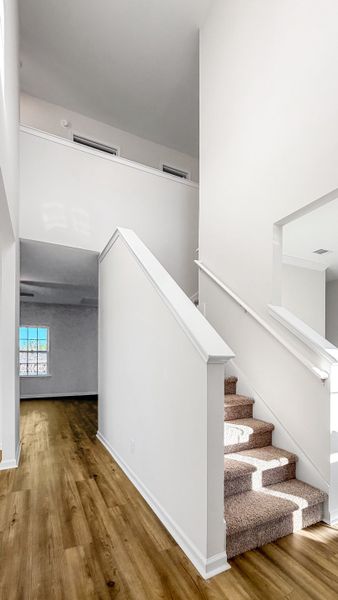 Spacious, unfurnished interior of a new home in Grand Reserve, Hinesville (Image 10).