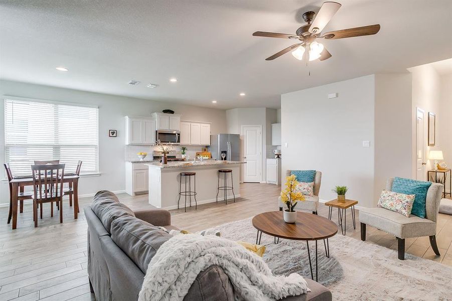 Furnished interior view inside a new home in , Fort Worth (Image 4).