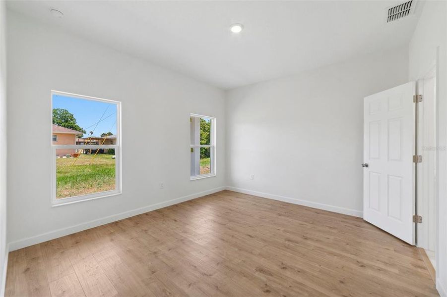 Spacious, unfurnished interior of a new home in , Titusville (Image 17).