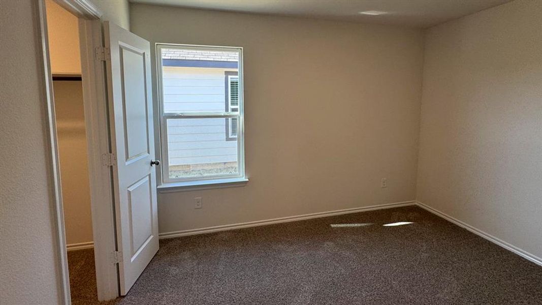 Spacious, unfurnished interior of a new home in Creeks at Burnett Trail, Canton (Image 15).