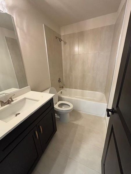 Furnished interior view inside a new home in Le Jardin, Fairburn (Image 4).