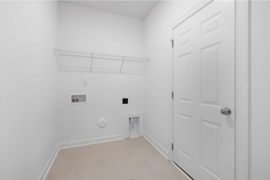 Spacious, unfurnished interior of a new home in Stonebridge Fairways, Monroe (Image 20). Spacious, unfurnished interior of a new home in Stonebridge Fairways, Monroe (Image 20).