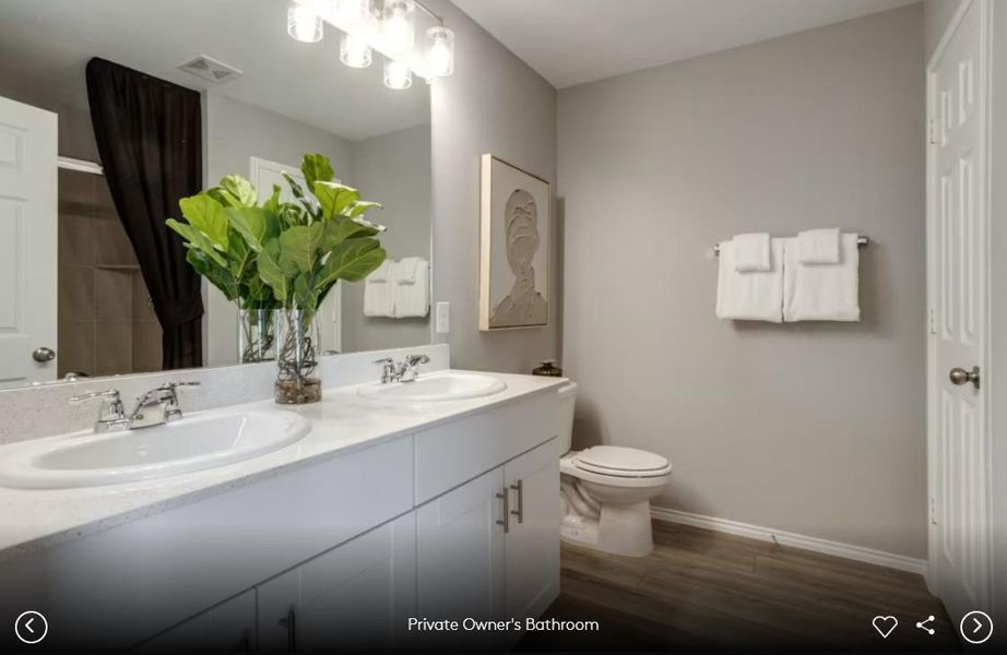 Interior photos- Photo of Pulte model home with same floor plan, not of actual home listed.