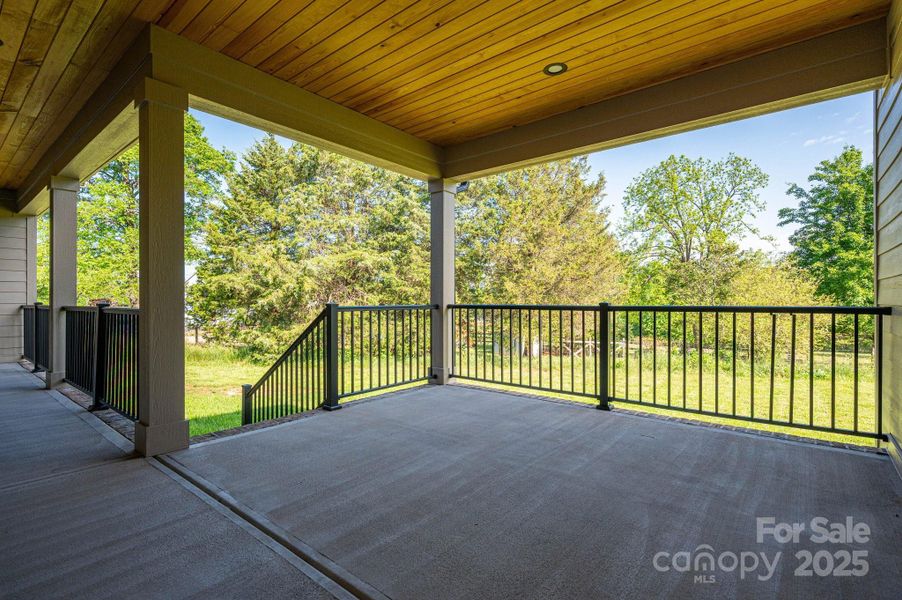 Exterior details and patio area of a home in , Maiden (Image 27).