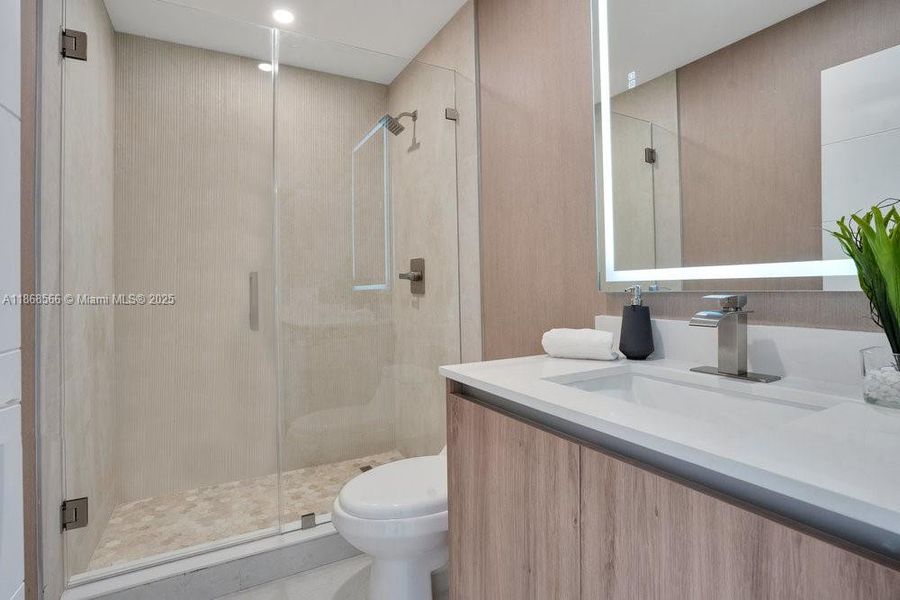 Furnished interior view inside a new home in , Fort Lauderdale (Image 16). Furnished interior view inside a new home in , Fort Lauderdale (Image 16).