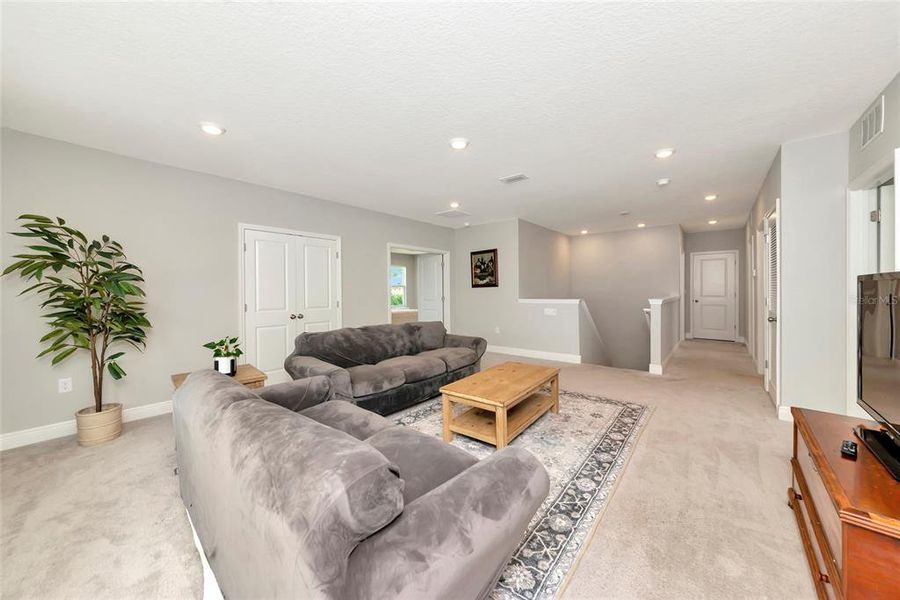 Furnished interior view inside a new home in , Apollo Beach (Image 48).