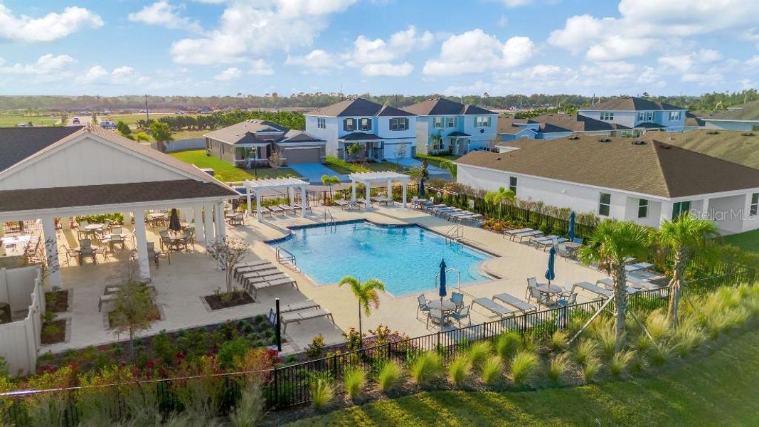 Community amenities in Mangrove Manor, Apollo Beach (Image 46).