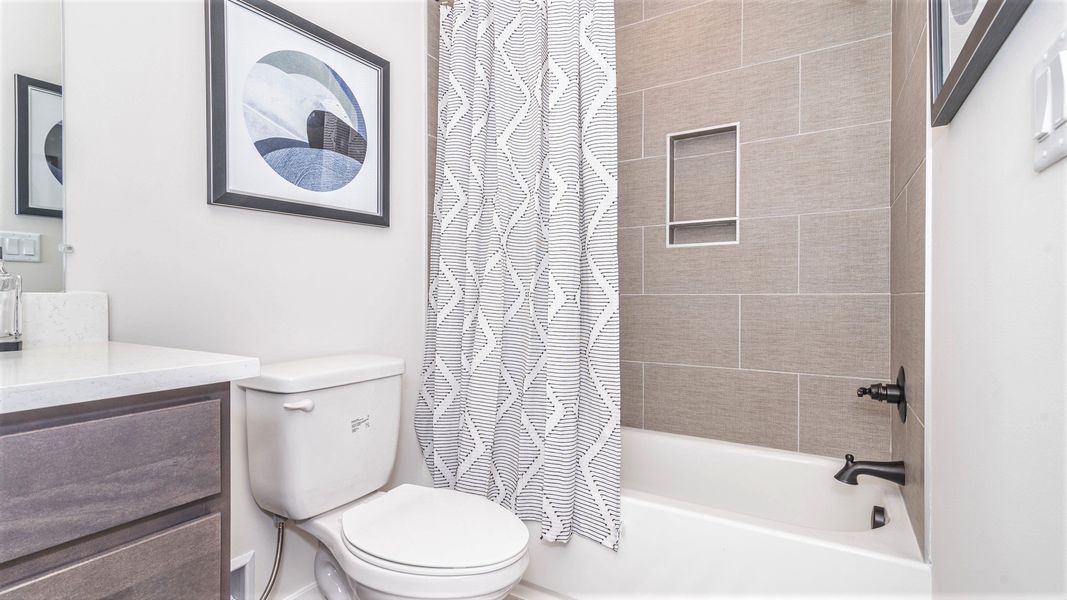 Representative furnished interior of a home built from the The Keswick  Townhome (End Viewout) by Norfolk Homes in Bristol Ridge Townhomes, Ann Arbor (Image 16).