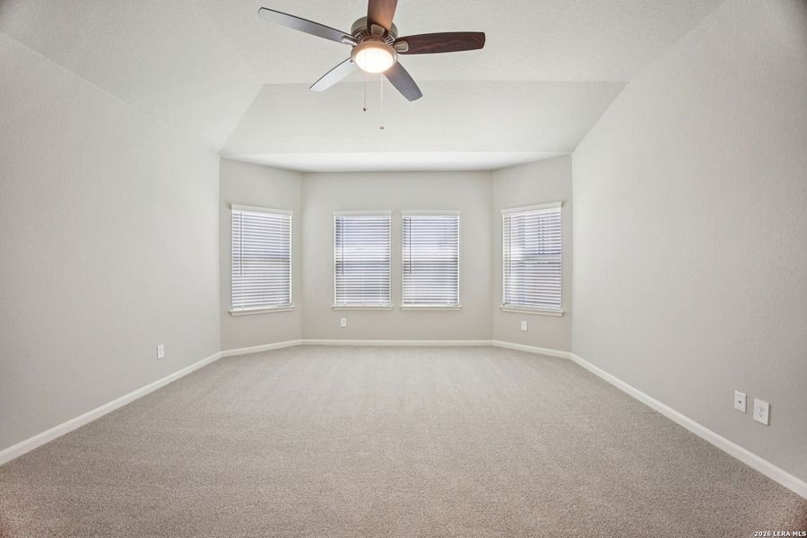Spacious, unfurnished interior of a new home in Kallison Ranch, San Antonio (Image 19).