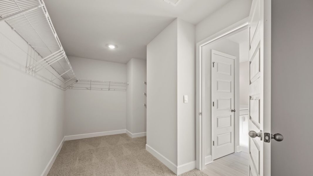 Representative unfurnished interior of a home built from the Packard by D.R. Horton in Evergreen Crossing, Locust Grove (Image 35).