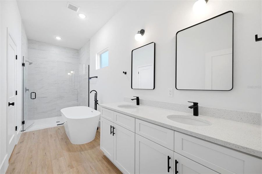 Furnished interior view inside a new home in , Ocala (Image 12).