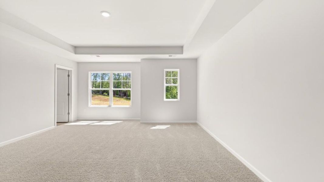Spacious, unfurnished interior of a new home in Village at Pine Valley, Gainesville (Image 31).