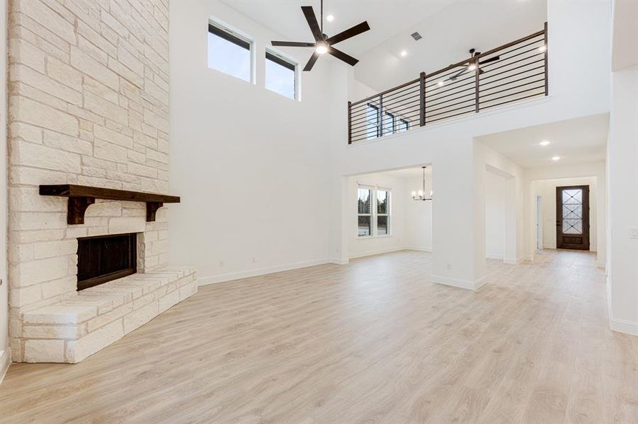 Spacious, unfurnished interior of a new home in Terracina, Rockwall (Image 20).