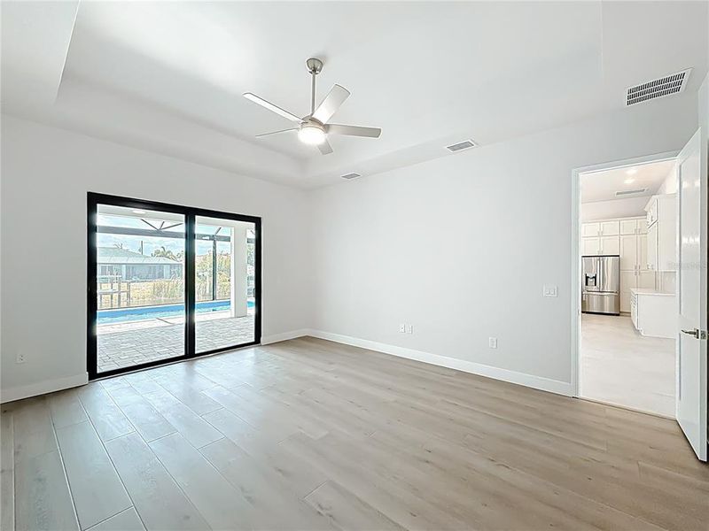 Spacious, unfurnished interior of a new home in , Port Charlotte (Image 43).
