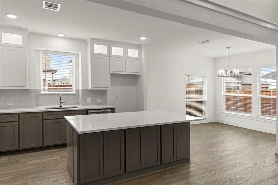 17. 1313 Overton - Kitchen (3) 17. 1313 Overton - Kitchen (3)