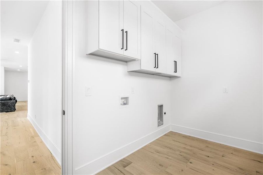 Spacious, unfurnished interior of a new home in , Lawrenceville (Image 24).