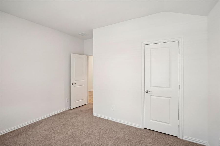 Photo is not of the actual home, but is an inspirational photo of builder’s model home and may depict options, furnishings, and/or decorator features that are not included. Photo is not of the actual home, but is an inspirational photo of builder’s model home and may depict options, furnishings, and/or decorator features that are not included.