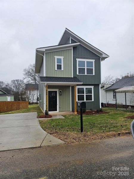 Front exterior of a new home in , Shelby, NC, highlighting curb appeal (Image 2). Front exterior of a new home in , Shelby, NC, highlighting curb appeal (Image 2).