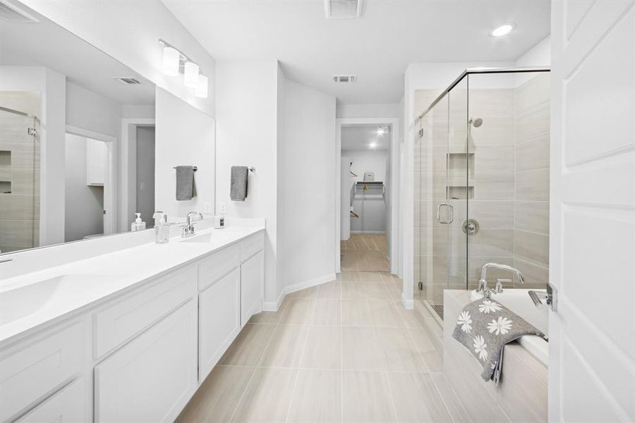 Furnished interior view inside a new home in The Retreat at Harvest, Argyle (Image 9). Furnished interior view inside a new home in The Retreat at Harvest, Argyle (Image 9).