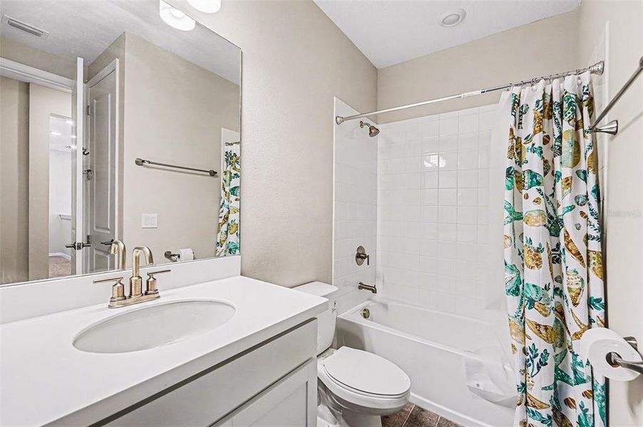 Furnished interior view inside a new home in Eave's Bend at Artisan Lakes, Palmetto (Image 9).