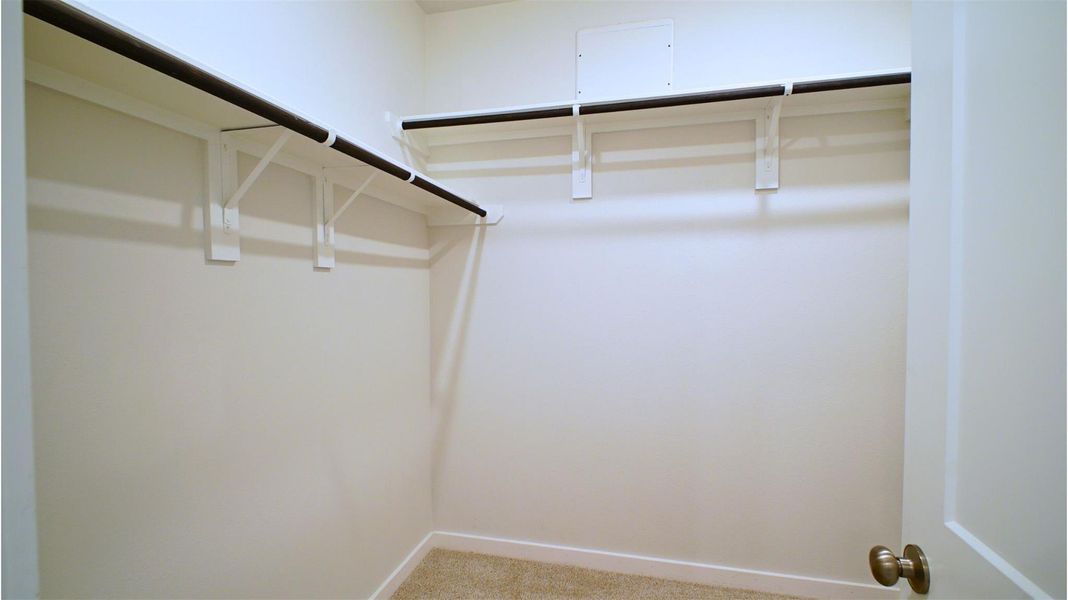 Spacious, unfurnished interior of a new home in Lonestar Collection at Aurora, Katy (Image 17).