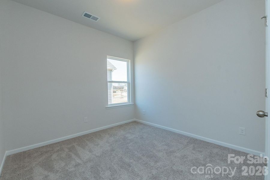 Spacious, unfurnished interior of a new home in Cedar Meadows, Monroe (Image 22).