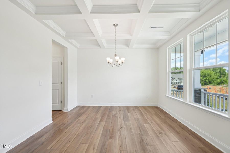 8-web-or-mls-Shelby Meadow Ln-0305-008