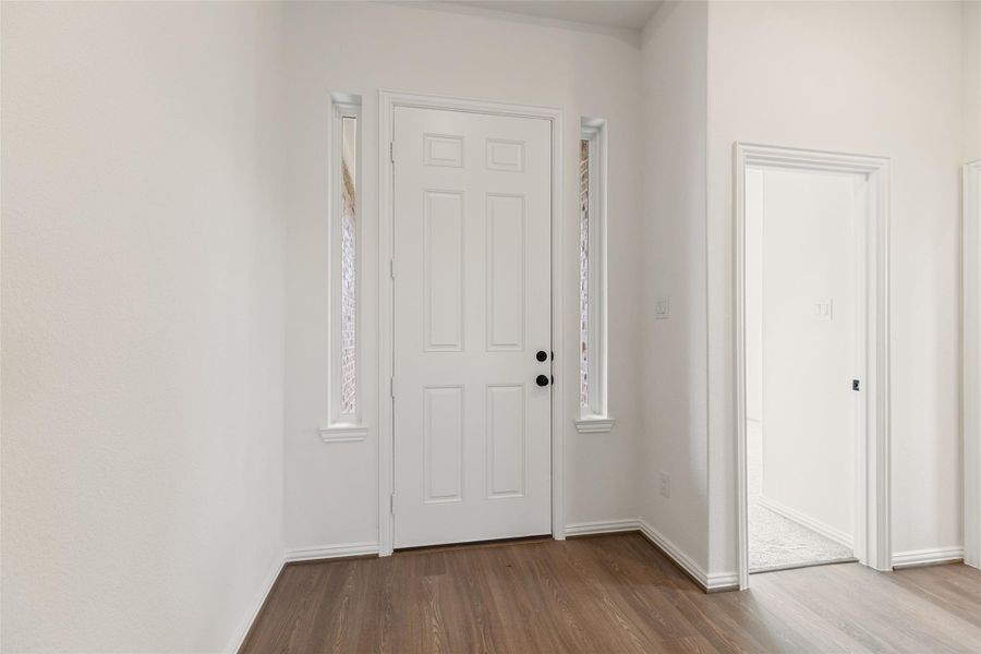 Spacious, unfurnished interior of a new home in Creekhaven, Iowa Colony (Image 17). Spacious, unfurnished interior of a new home in Creekhaven, Iowa Colony (Image 17).