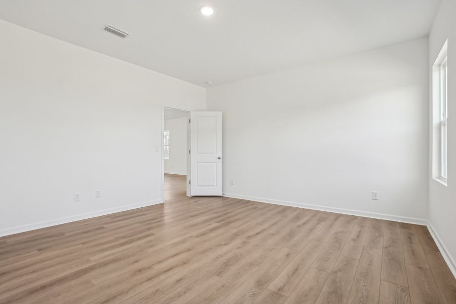 Representative unfurnished interior of a home built from the Timber by Ashton Woods in Middleton Farms, Middlesex (Image 13).